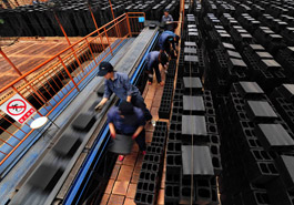 誰的理論更具“中國經(jīng)驗(yàn)”？