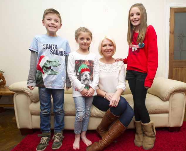 英女子車禍致怪?。赫玖⒓窗l(fā)心臟病【圖】