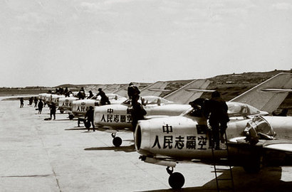 罕見！獨(dú)家珍貴老照片見證中國(guó)空軍輝煌航跡