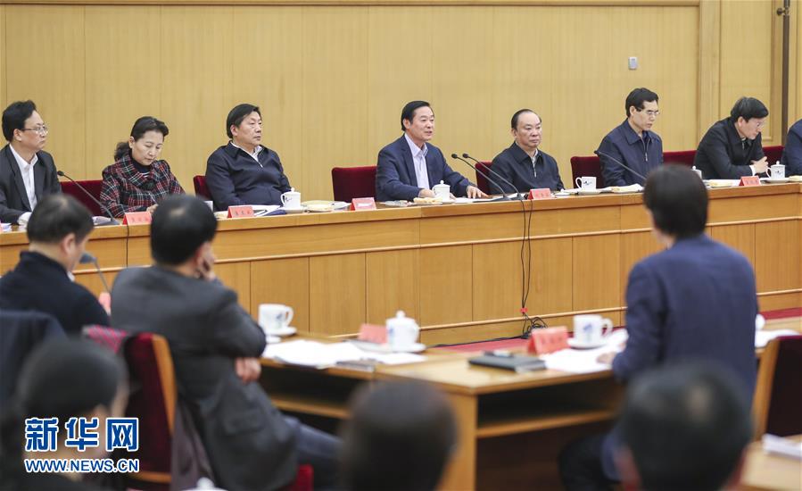 3月17日，中共中央政治局委員、中央書記處書記、中宣部部長劉奇葆在北京出席中華優(yōu)秀傳統(tǒng)文化傳承發(fā)展工作座談會。 新華社記者丁林攝