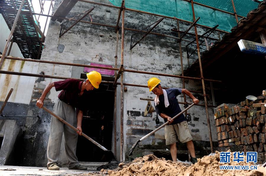 （新華全媒頭條&middot;搶救古民居&middot;圖文互動）（6）當(dāng)古民居遇上城鎮(zhèn)化，如何留住鄉(xiāng)愁？