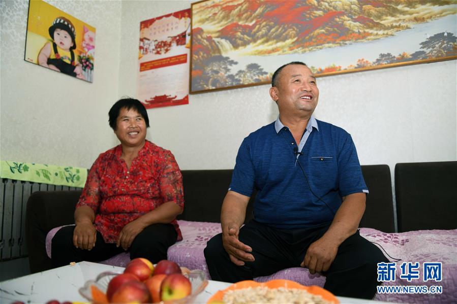 (新華全媒頭條·圖文互動(dòng))(15)發(fā)揮自身優(yōu)勢(shì) 奮力走在前列——習(xí)近平總書(shū)記在山東考察回訪記