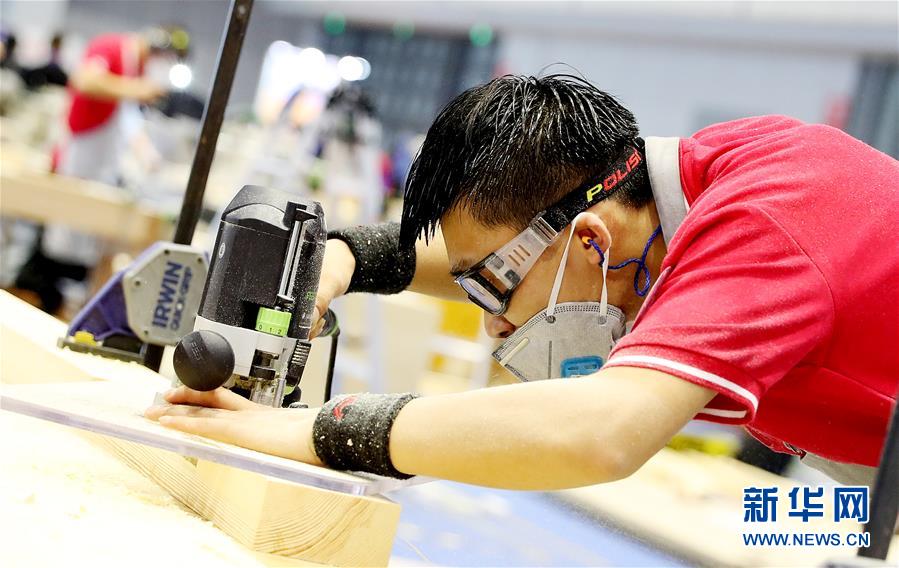 （新華全媒頭條&middot;圖文互動）（5）上下合力，聚力破障，開辟&ldquo;大國工匠&rdquo;建設(shè)新格局