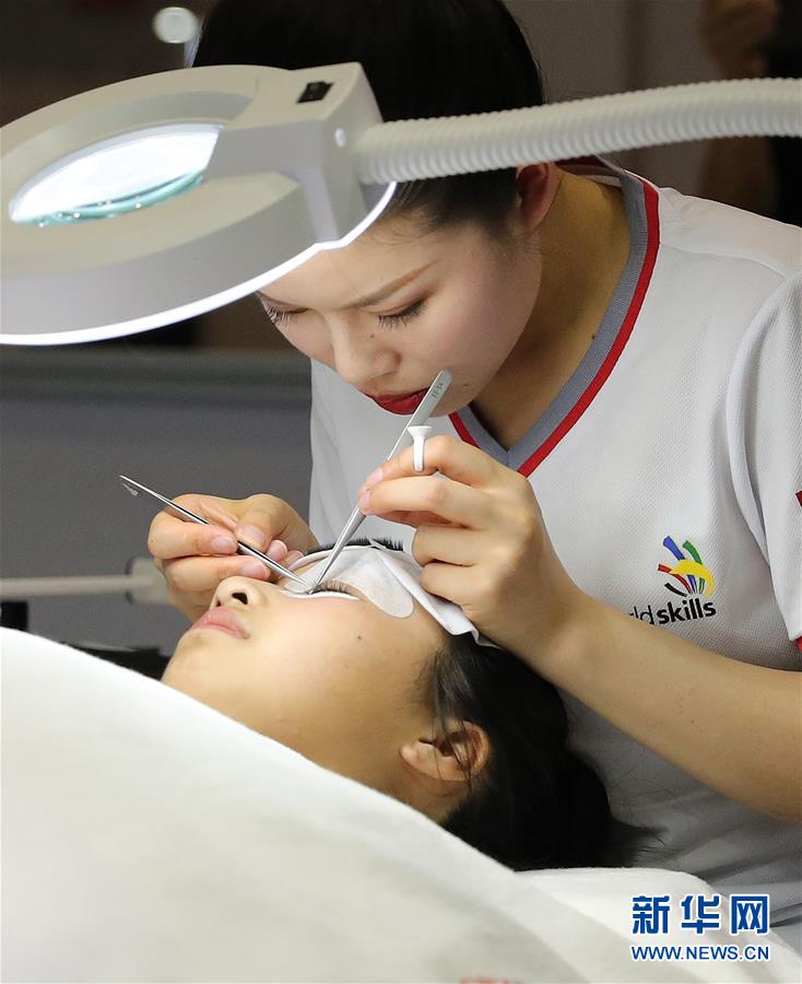 （新華全媒頭條&middot;圖文互動）（6）上下合力，聚力破障，開辟&ldquo;大國工匠&rdquo;建設(shè)新格局