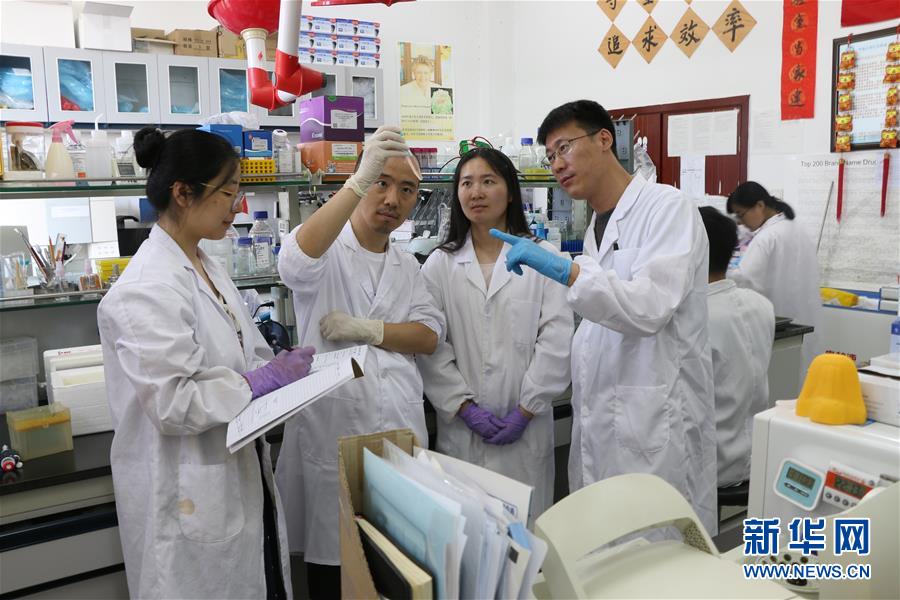 （新華全媒頭條&middot;圖文互動）（2）抗癌藥，不只是降價這一件事&mdash;&mdash;一粒藥的困境如何破解？