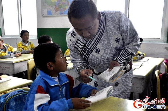 【中國夢&middot;踐行者】圖片故事丨90后骨髓捐獻(xiàn)者扎西東智：做力所能及的事，讓他人生命繼續(xù)綻放