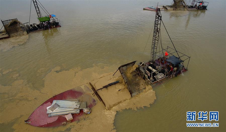 （新華視點&middot;圖文互動）（2）小作坊&ldquo;游擊&rdquo;盜采、查處窩點&ldquo;死灰復(fù)燃&rdquo;，海南非法采砂緣何難止？