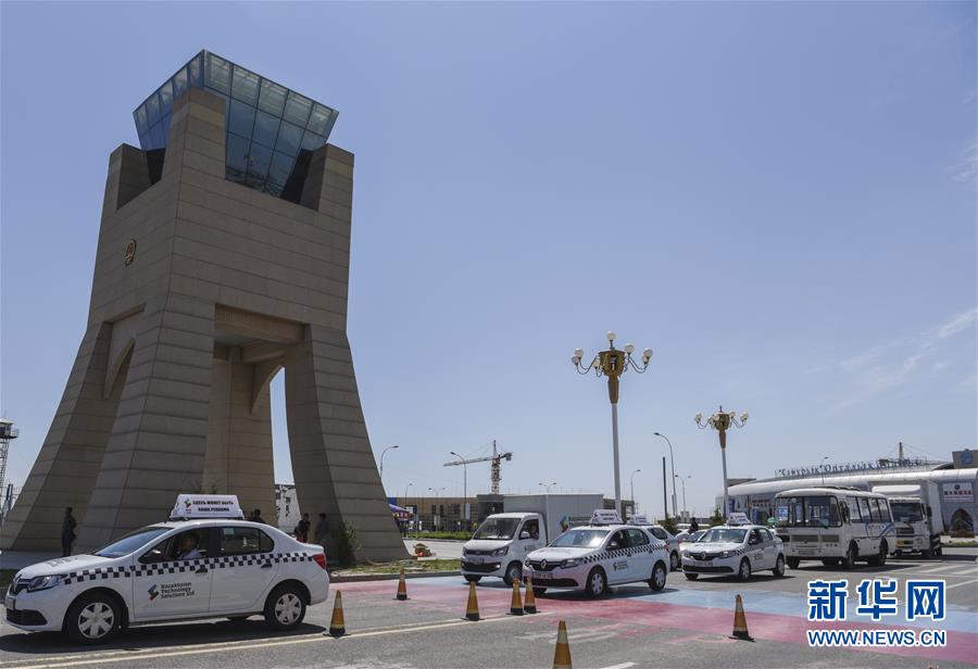 （新華全媒頭條&middot;圖文互動(dòng)）（3）去新疆！穿越古今絲綢之路