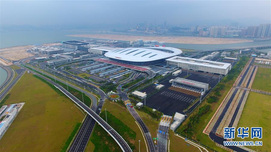 (新華視點(diǎn)·圖片版)(2)港珠澳大橋正式通車