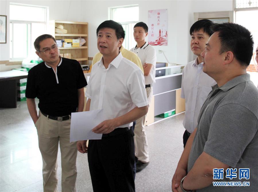 (新時(shí)代擔(dān)當(dāng)作為典型風(fēng)采·圖文互動(dòng))(1)晉江市委書(shū)記劉文儒:讓“閩南晉江”成為“世界晉江”