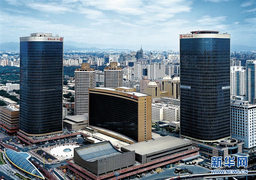 （百城百縣百企調(diào)研行·圖文互動）（1）從一個“地標(biāo)”邁向另一個更高的“地標(biāo)”——“中國建筑”發(fā)展記