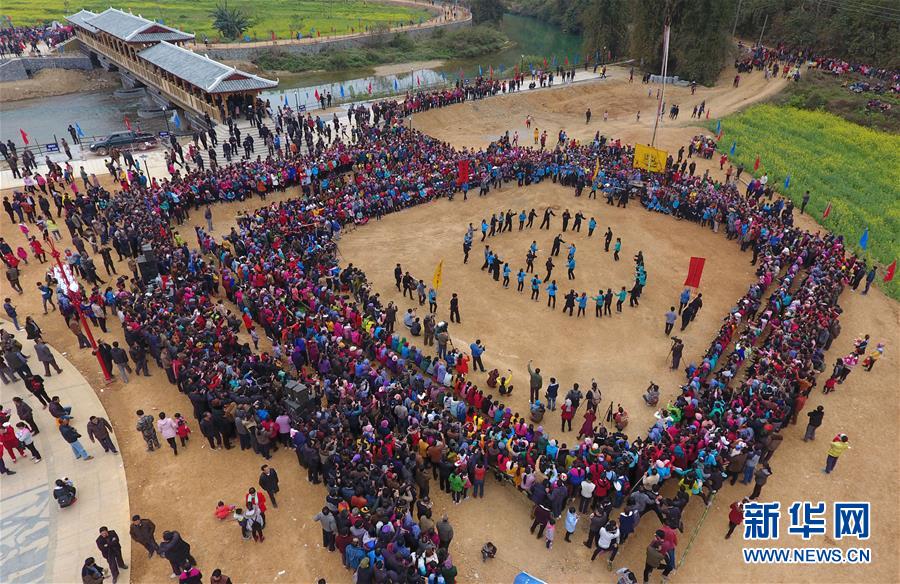 （輝煌60年&middot;壯美新廣西&middot;圖文互動(dòng)）（6）和睦相處一家親 攜手并進(jìn)謀發(fā)展&mdash;&mdash;廣西民族團(tuán)結(jié)發(fā)展觀察