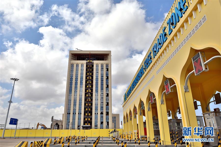 (百城百縣百企調(diào)研行·圖文互動(dòng))(5)以蛇口精神書(shū)寫(xiě)新的春天故事——招商局改革開(kāi)放40年歷程回眸