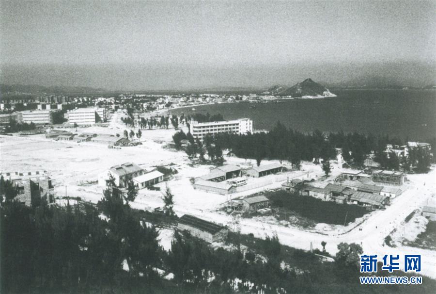 (百城百縣百企調(diào)研行·圖文互動(dòng))(2)以蛇口精神書(shū)寫(xiě)新的春天故事——招商局改革開(kāi)放40年歷程回眸