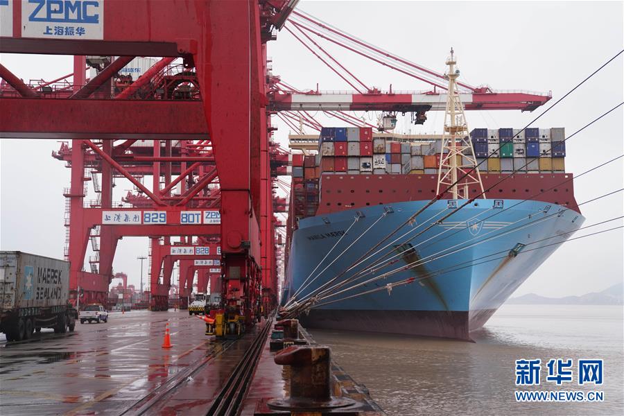 （在習(xí)近平新時代中國特色社會主義思想指引下&middot;將改革開放進(jìn)行到底&middot;大國之約）（新華全媒頭條&middot;圖文互動）（1）潮起東方浪涌時&mdash;&mdash;來自對外開放前沿的時代強音