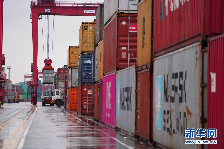 （在習(xí)近平新時代中國特色社會主義思想指引下&middot;將改革開放進(jìn)行到底&middot;大國之約）（新華全媒頭條&middot;圖文互動）（2）潮起東方浪涌時&mdash;&mdash;來自對外開放前沿的時代強音