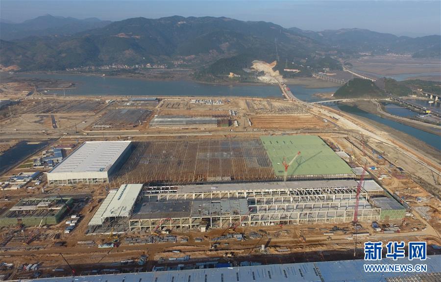 （新華全媒頭條·迎接兩會(huì)特別報(bào)道·圖文互動(dòng)）（9）奮進(jìn)，向著第一個(gè)百年奮斗目標(biāo)——寫(xiě)在2019年全國(guó)兩會(huì)召開(kāi)之際