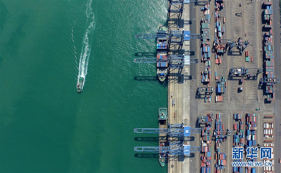 （新華全媒頭條&middot;兩會(huì)特別報(bào)道&middot;圖文互動(dòng)）（1）打造高質(zhì)量發(fā)展的強(qiáng)勁引擎&mdash;&mdash;從區(qū)域協(xié)調(diào)發(fā)展看奮進(jìn)中國的發(fā)展新空間