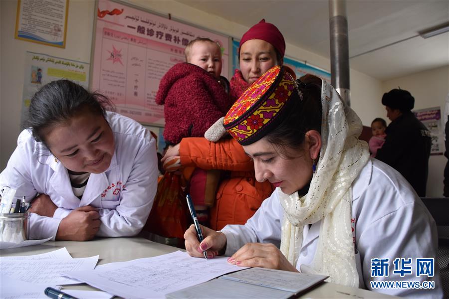 （脫貧攻堅(jiān)&middot;圖文互動(dòng)）（2）走進(jìn)&ldquo;瓦罕走廊第一村&rdquo;，看帕米爾高原脫貧攻堅(jiān)