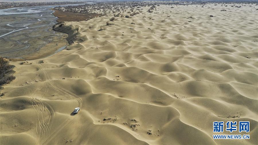 （新華全媒頭條&middot;圖文互動(dòng)）（1）一步千年，&ldquo;最后的沙漠部落&rdquo;遷入新家園