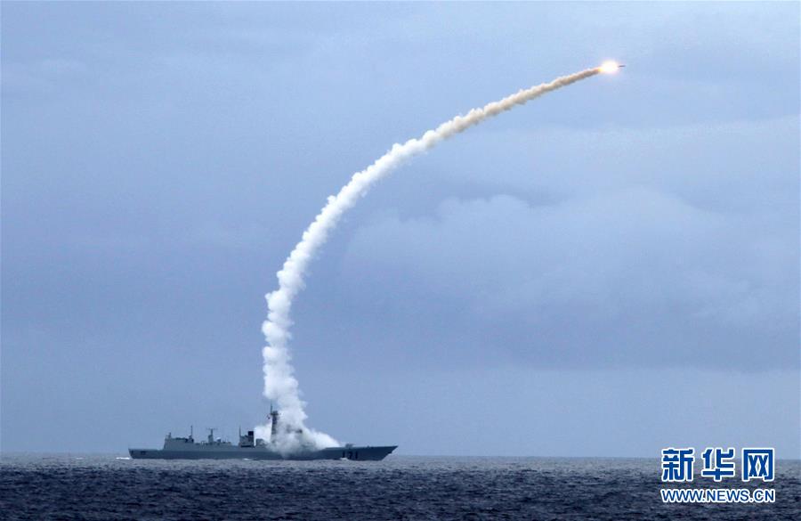 （新華全媒頭條&middot;人民海軍70年&middot;圖文互動）（4）向海圖強春潮涌&mdash;&mdash;黨中央、中央軍委和習(xí)主席關(guān)心人民海軍建設(shè)發(fā)展紀(jì)實