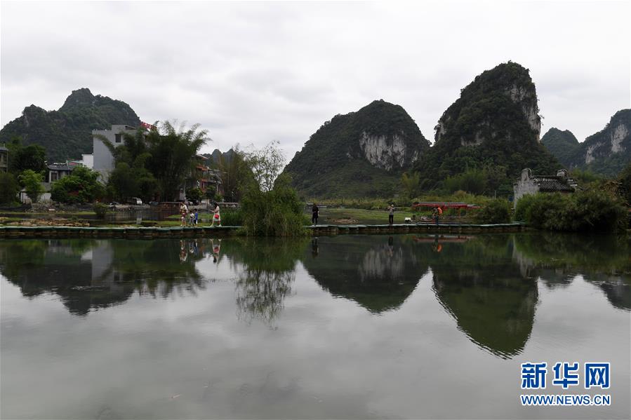 （壯麗70年 奮斗新時(shí)代&mdash;&mdash;推動高質(zhì)量發(fā)展調(diào)研行&middot;圖文互動）（5）生態(tài)旅游&ldquo;大文章&rdquo; 文旅融合綻光彩&mdash;&mdash;廣西邊關(guān)風(fēng)情旅游帶建設(shè)縱覽