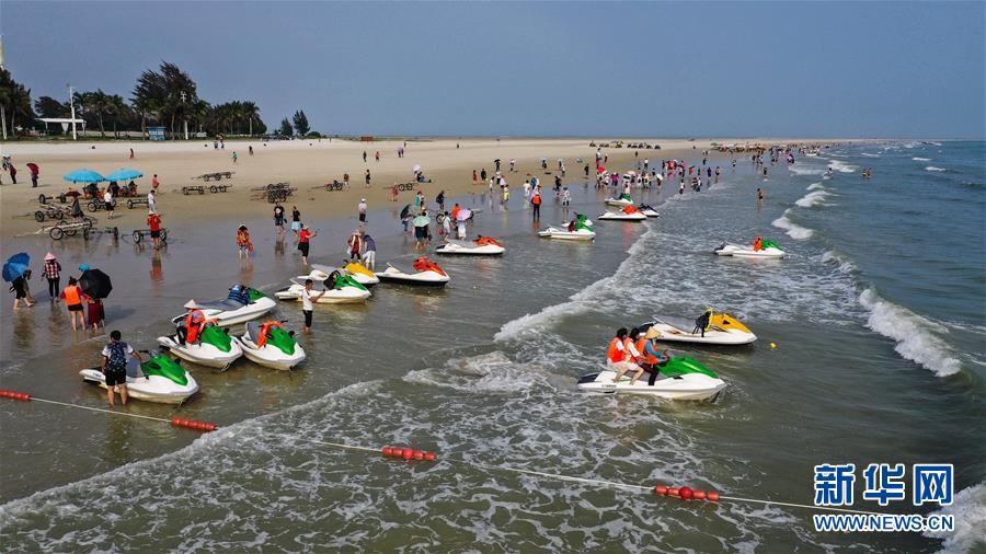 （壯麗70年 奮斗新時代&mdash;&mdash;推動高質(zhì)量發(fā)展調(diào)研行&middot;圖文互動）（1）近海能看鯨魚白海豚，廣西這片濱海旅游勝地啥來頭？