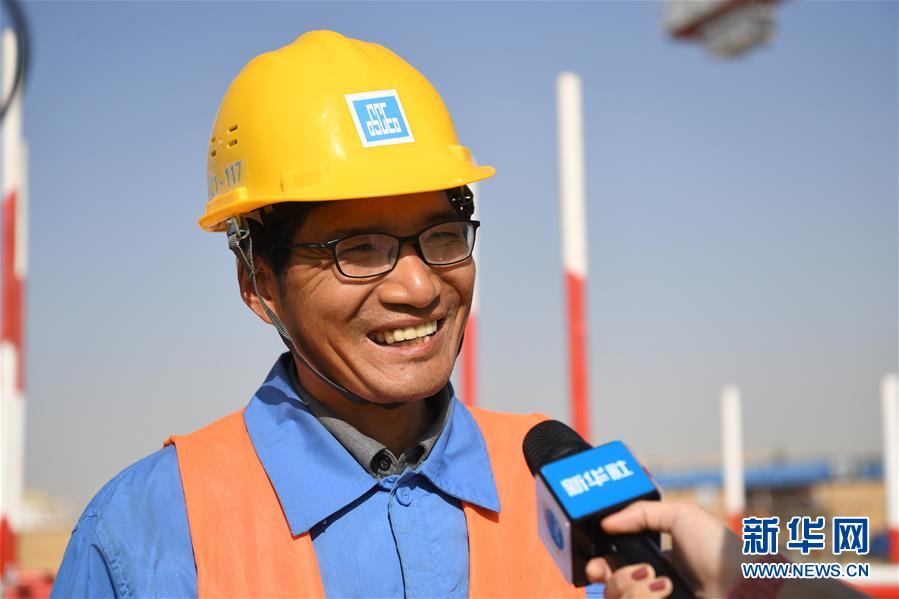 （新華全媒頭條&middot;愛國情 奮斗者&middot;圖文互動）（1）以青春之我，創(chuàng)青春中國&mdash;&mdash;寫在五四運動100周年之際