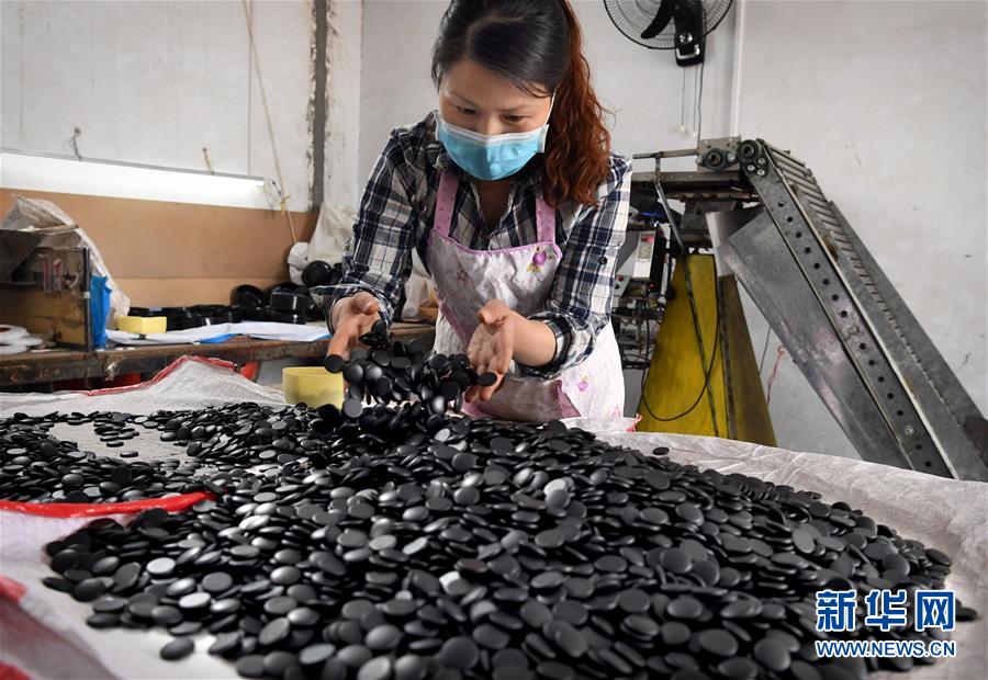 （新華全媒頭條&middot;圖文互動(dòng)）（19）&ldquo;若問(wèn)古今興廢事，請(qǐng)君只看洛陽(yáng)城&rdquo;&mdash;&mdash;千年古都&ldquo;烹制&rdquo;博物館盛宴