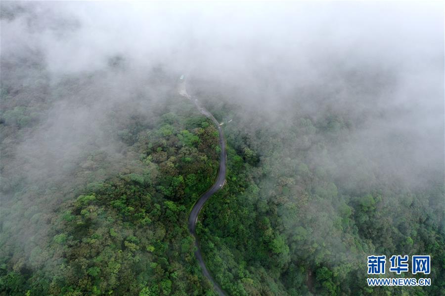 （壯麗70年&middot;奮斗新時代&mdash;&mdash;記者再走長征路&middot;圖文互動）（1）沒有紅軍逾越不了的山河