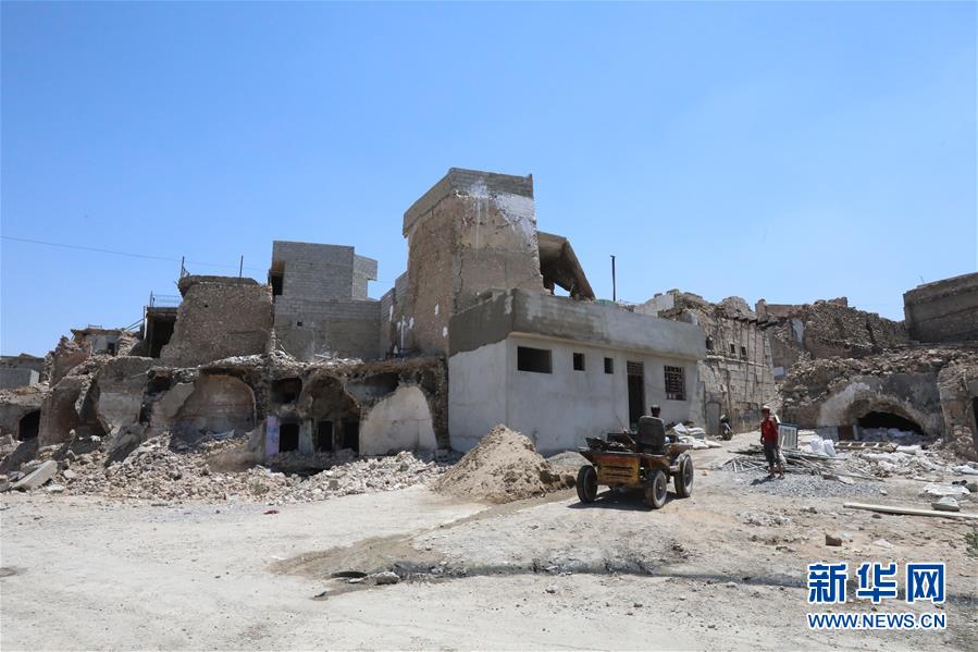 (國際·圖文互動(dòng))(6)通訊:中企員工愛心捐款助摩蘇爾老城民眾重燃生活希望