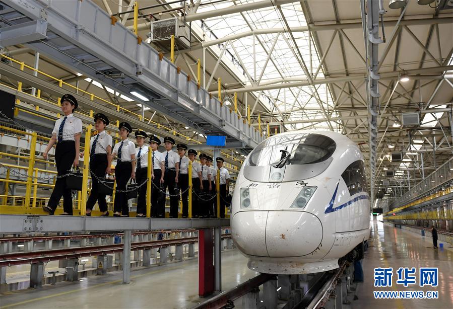 (社會)(1)國內鐵路將迎來首批女動車組司機