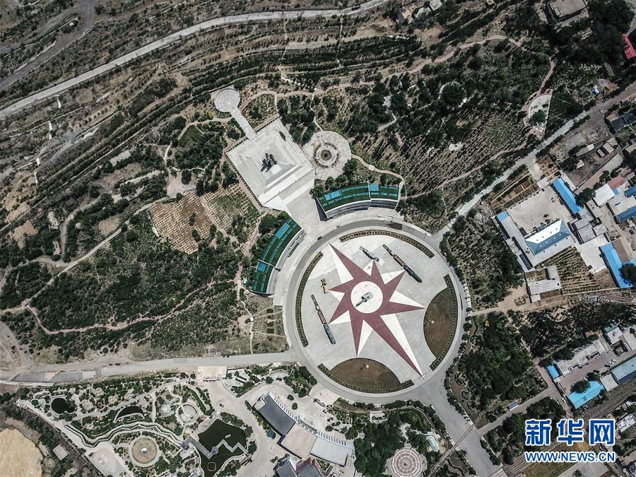 （壯麗70年&middot;奮斗新時(shí)代&mdash;&mdash;共和國發(fā)展成就巡禮&middot;圖文互動(dòng)）（1）共和國&ldquo;工業(yè)長子&rdquo;遼寧：遼海潮涌逐浪高 