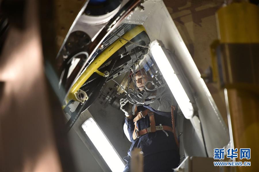 （壯麗70年&middot;奮斗新時(shí)代&mdash;&mdash;共和國發(fā)展成就巡禮&middot;圖文互動(dòng)）（2）共和國&ldquo;工業(yè)長子&rdquo;遼寧：遼海潮涌逐浪高 