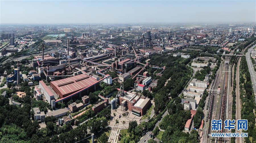 （壯麗70年&middot;奮斗新時(shí)代&mdash;&mdash;共和國發(fā)展成就巡禮&middot;圖文互動(dòng)）（3）共和國&ldquo;工業(yè)長子&rdquo;遼寧：遼海潮涌逐浪高 