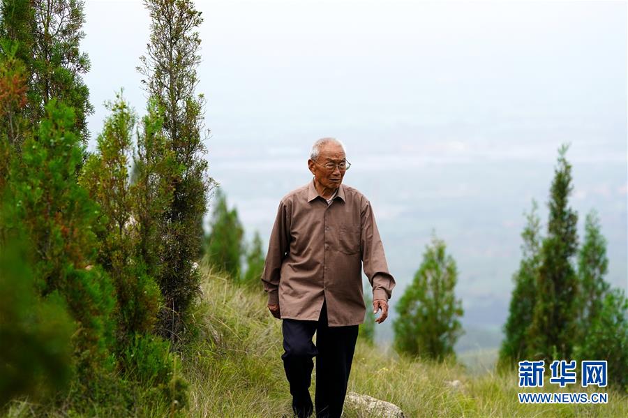 （圖文互動(dòng)）（1）&ldquo;退休20年，咱就干了這么一件事&rdquo;&mdash;&mdash;記山西水利廳退休干部高文毓的&ldquo;綠山夢&rdquo;