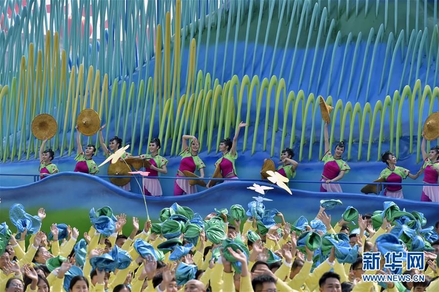 （新華全媒頭條·圖文互動）（12）凝聚愛國主義的磅礴力量！——新中國成立70周年盛典啟示錄