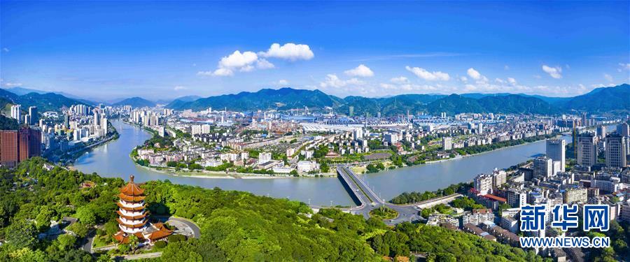 (新華全媒頭條·四中全會精神在基層·圖文互動)(5)“活優(yōu)富美”——八閩大地感受“中國之治”的生動樣本