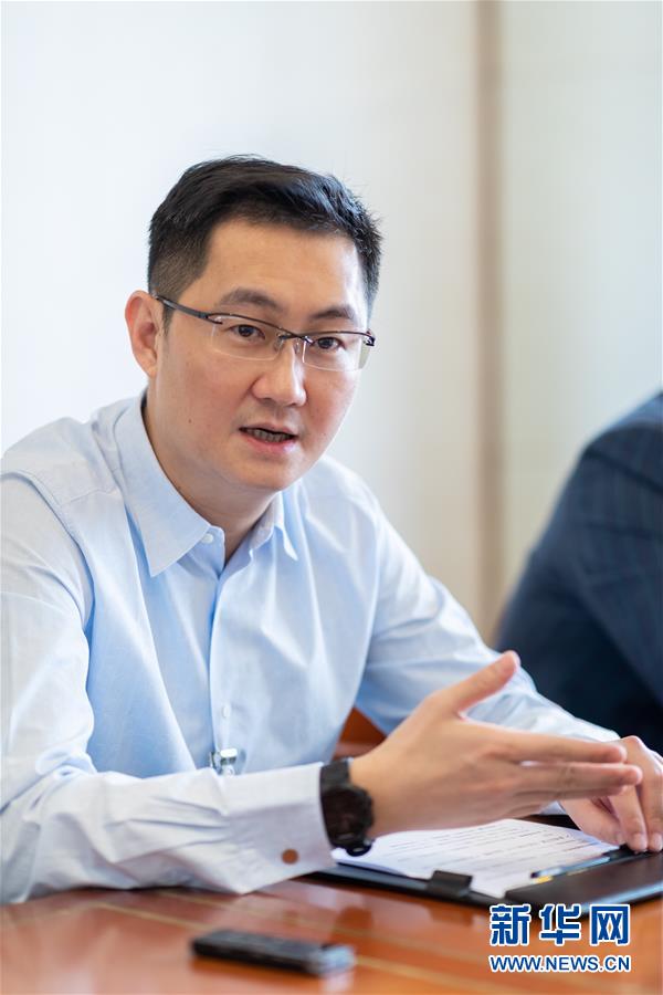 （兩會(huì)人物&middot;圖文互動(dòng)）專訪馬化騰：&ldquo;互聯(lián)網(wǎng)的下半場屬于產(chǎn)業(yè)互聯(lián)網(wǎng)&rdquo;