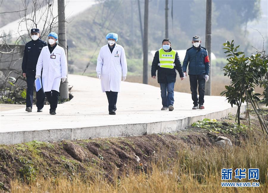 （聚焦疫情防控&middot;圖文互動）（5）&ldquo;排查越嚴密，群眾越安心&rdquo;&mdash;&mdash;重慶日均組織40多萬人有序排查疫情