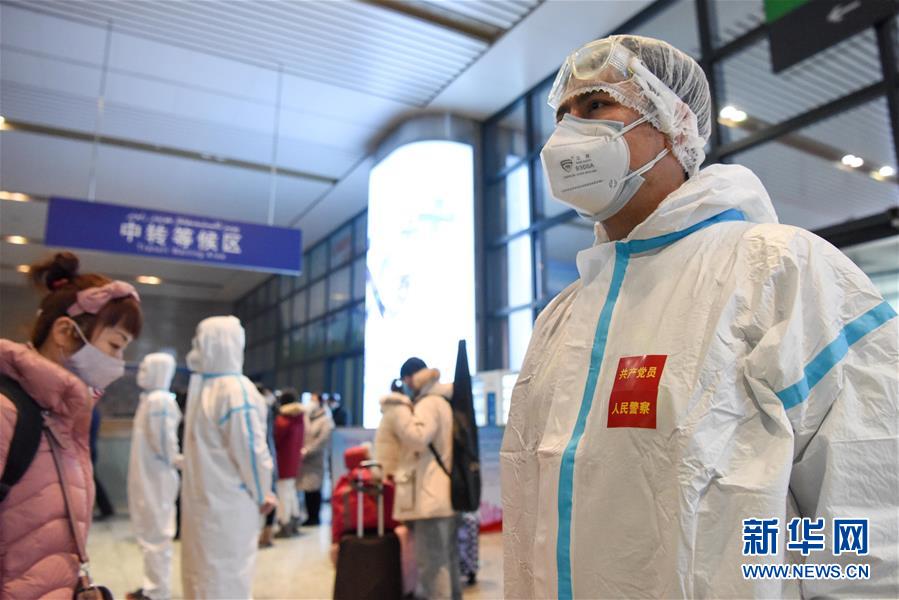 （新華全媒頭條&middot;圖文互動(dòng)）（8）滄海橫流顯本色　戰(zhàn)&ldquo;疫&rdquo;一線黨旗紅&mdash;&mdash;全國各領(lǐng)域基層黨組織和廣大黨員奮力打好疫情防控阻擊戰(zhàn)（1）