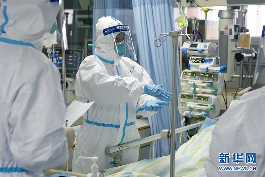 （新華全媒頭條&middot;圖文互動(dòng)）（13）滄海橫流顯本色　戰(zhàn)&ldquo;疫&rdquo;一線黨旗紅&mdash;&mdash;全國各領(lǐng)域基層黨組織和廣大黨員奮力打好疫情防控阻擊戰(zhàn)（1）