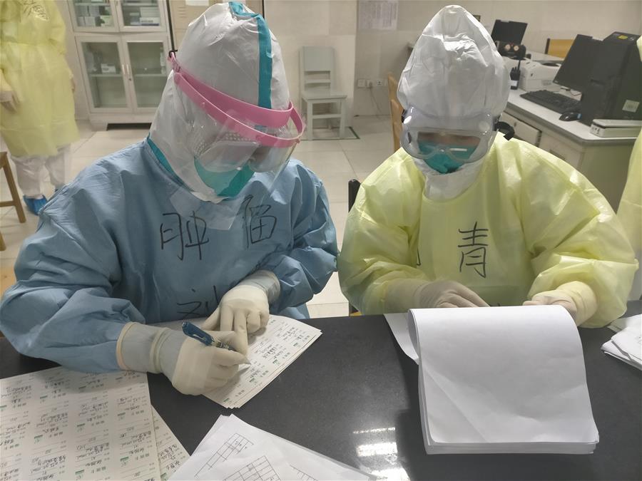 （一線抗疫群英譜&middot;圖文互動(dòng)）（1）5名&ldquo;90后&rdquo;一線醫(yī)護(hù)人員的戰(zhàn)&ldquo;疫&rdquo;