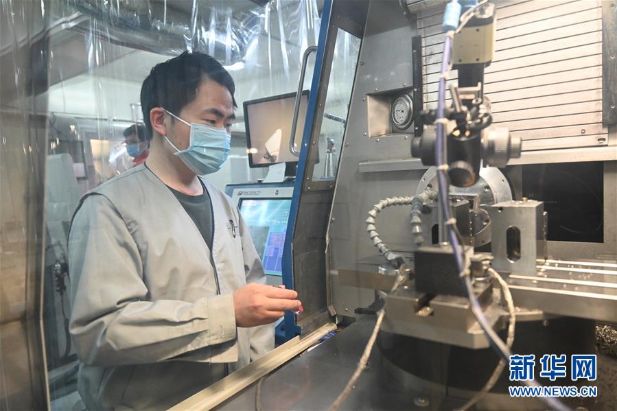 (來自經(jīng)濟(jì)前沿的故事·企業(yè)復(fù)工復(fù)產(chǎn)·圖文互動(dòng))(8)“危機(jī)中發(fā)現(xiàn)新商機(jī)”——中國(guó)科技制造企業(yè)復(fù)工復(fù)產(chǎn)觀察