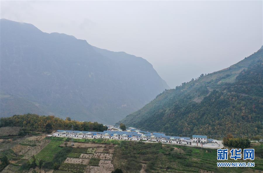 (決戰(zhàn)決勝脫貧攻堅(jiān)·圖文互動(dòng))(3)幸福村里的“窮支書(shū)”