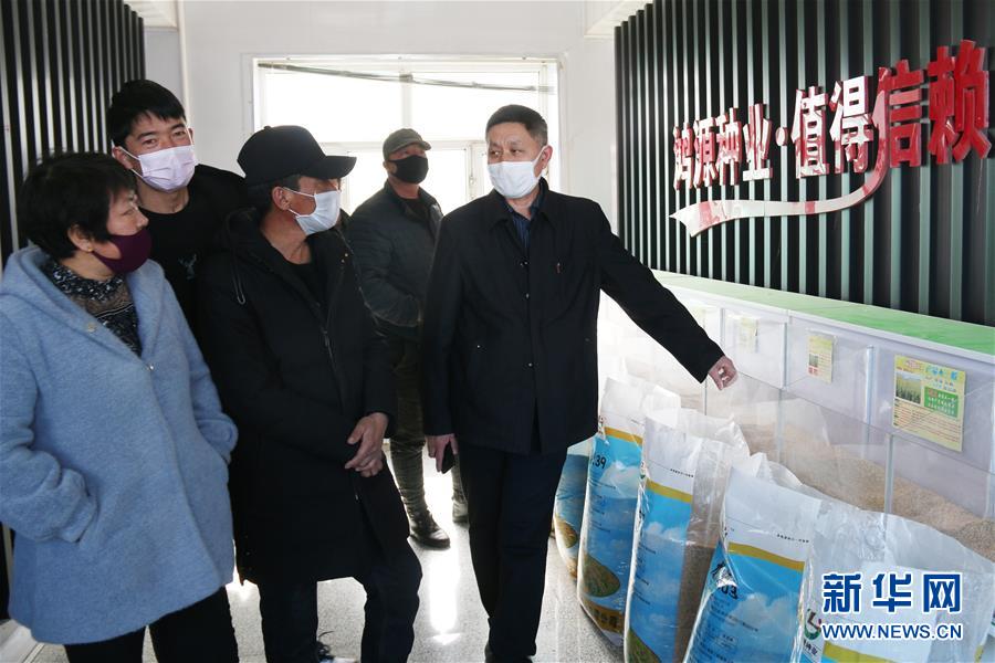 （新華全媒頭條&middot;圖文互動）（1）特殊時期，他們這樣履職&mdash;&mdash;全國人大代表這個春天在行動