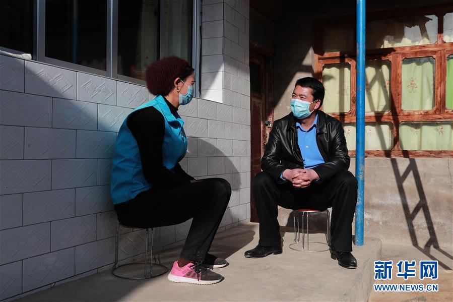 （新華全媒頭條&middot;圖文互動）（4）特殊時期，他們這樣履職&mdash;&mdash;全國人大代表這個春天在行動