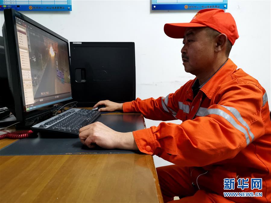 (圖文互動(dòng))(1)夜訪二郎山:中國最美景觀大道上的幸福煩惱