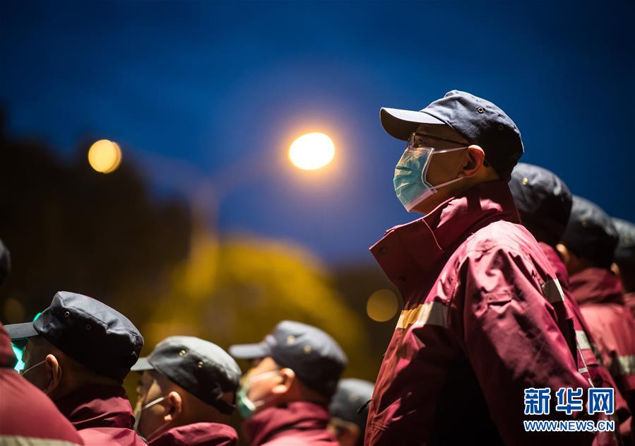 （新華全媒頭條&middot;圖文互動(dòng)）（12）最美逆行者，武漢永遠(yuǎn)記得你！&mdash;&mdash;首批援鄂醫(yī)療隊(duì)返程紀(jì)實(shí)