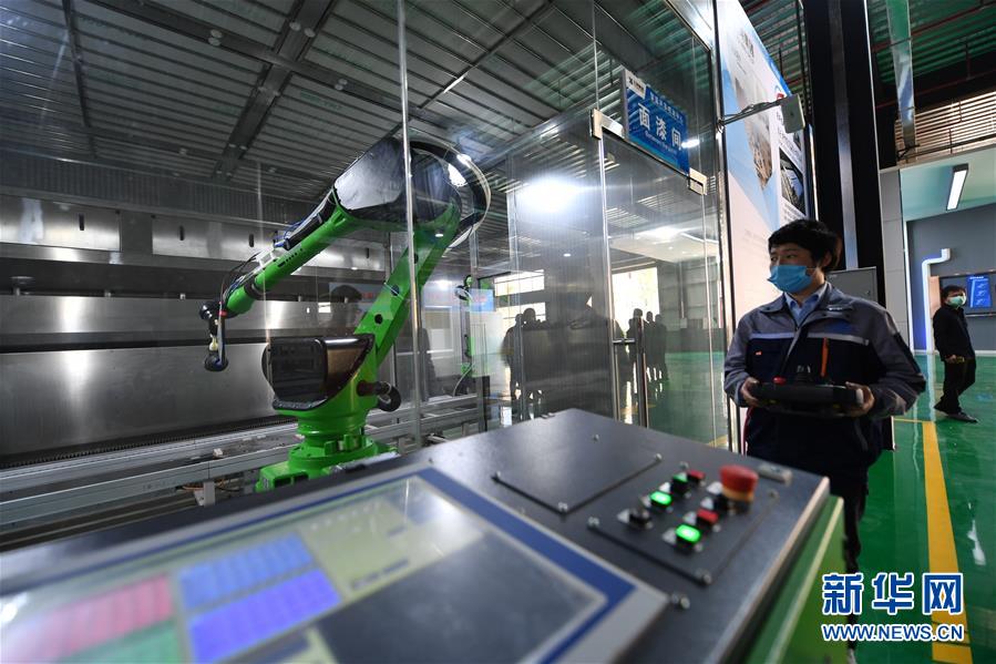 （聚焦復(fù)工復(fù)產(chǎn)&middot;圖文互動(dòng)）（2）記者手記：戰(zhàn)&ldquo;疫&rdquo;中增長(zhǎng)，這些企業(yè)做對(duì)了什么？